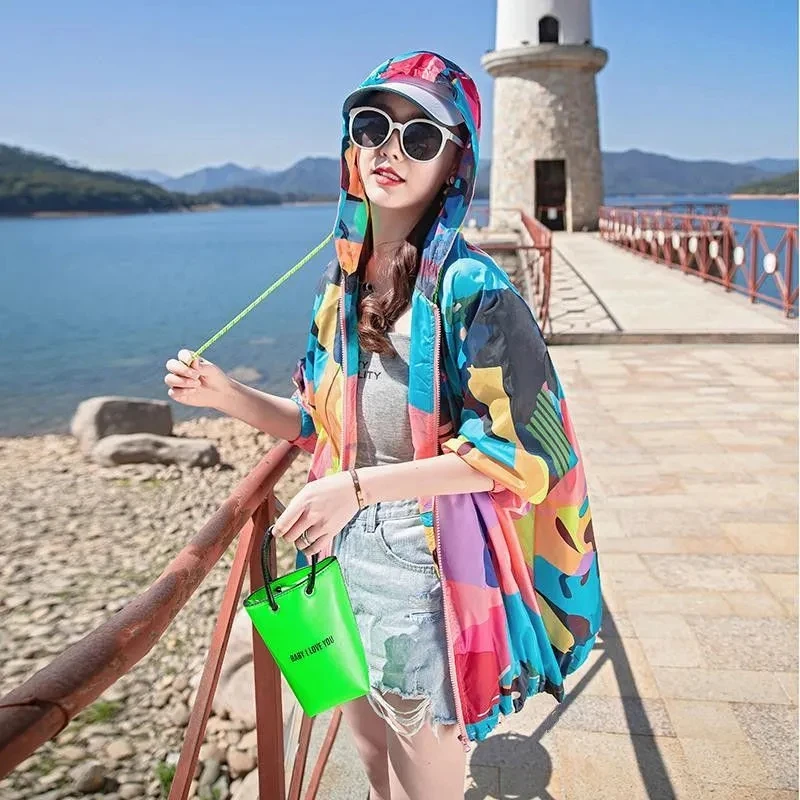 

Camouflage Sun Protection Clothing Women's Thin Hooded Jacket 2024 New Summer Loose Casual Anti-UV Printed Outerwear Top Female