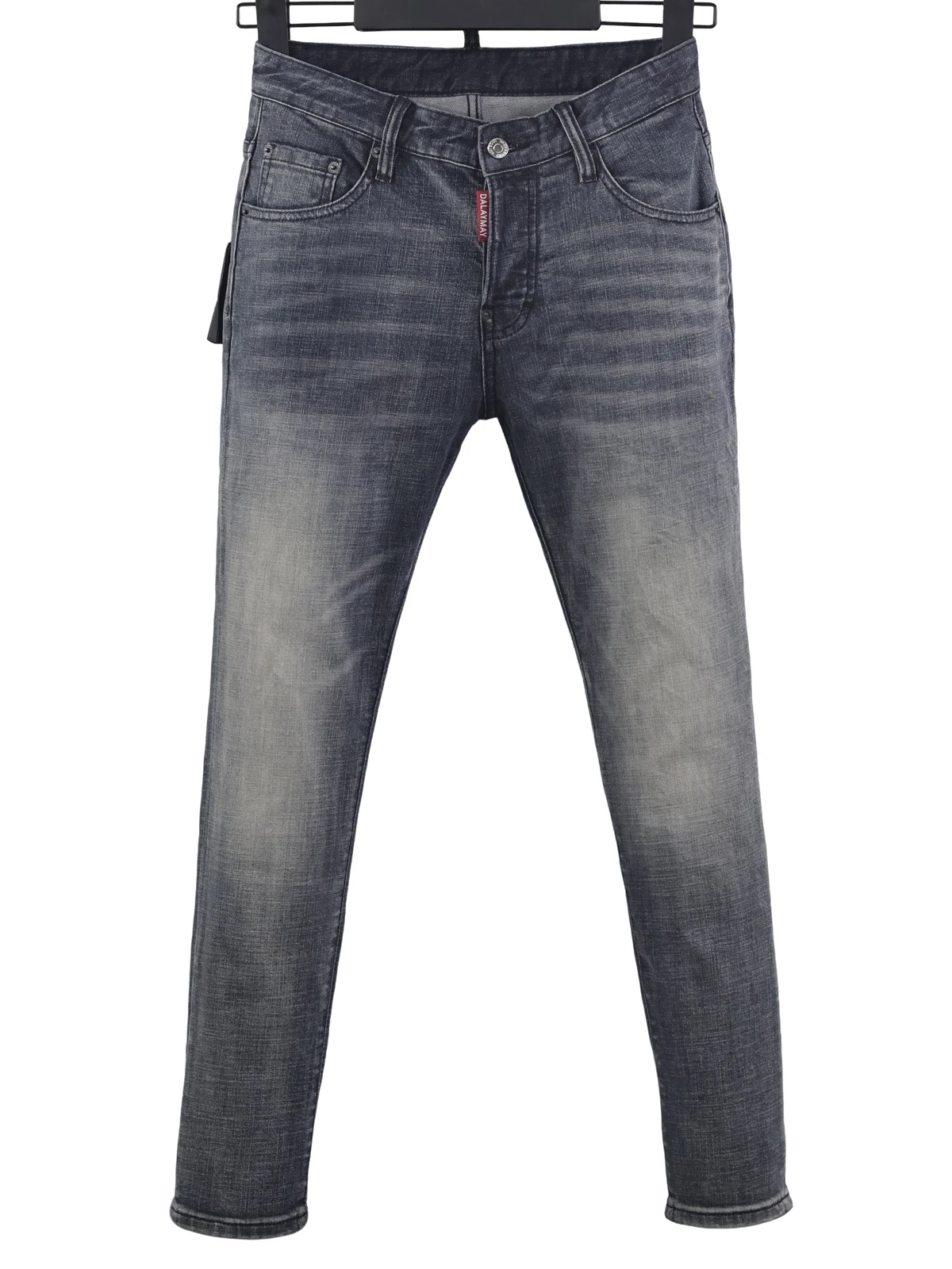 

6028 Новые джинсы Four Seasons D2 для мужской одежды, стирки, одежды, слезы, нашивки, краски, трехмерного кроя, маленькие ноги, черные джинсы