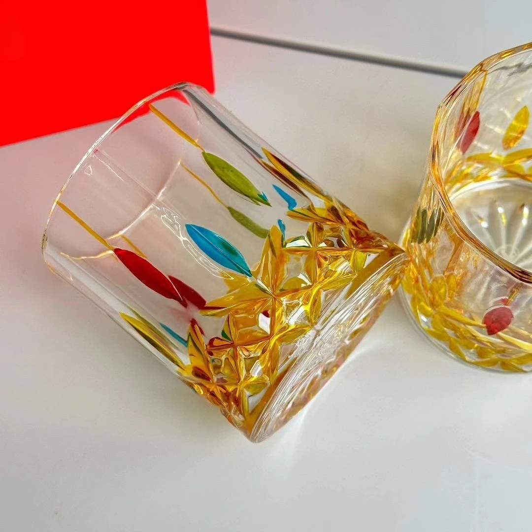 

Hand-painted colored whiskey glasses, foreign wine glasses, juice cups, souvenir gift boxes