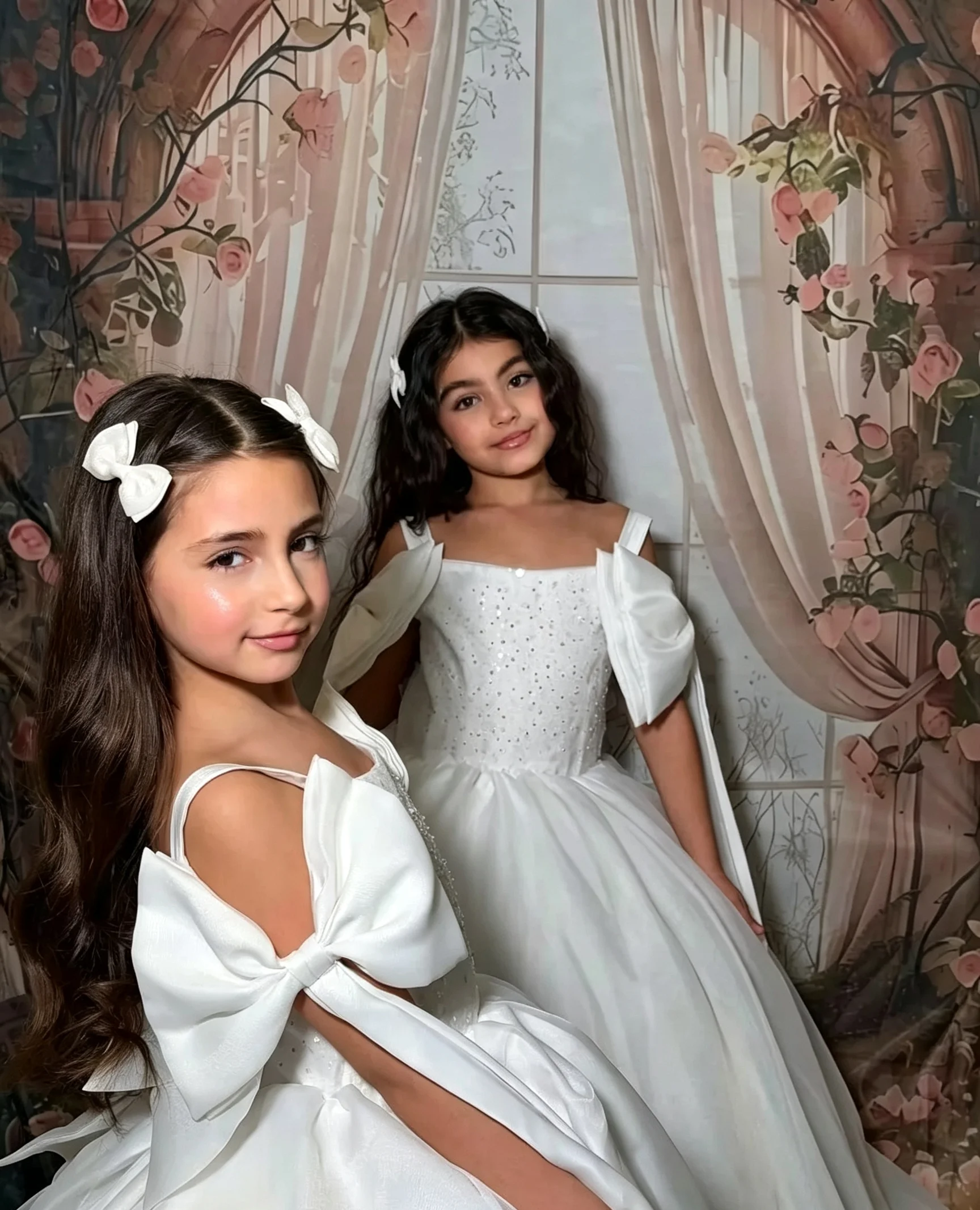 Elegant Satin Flower Girl Dresses for Wedding Square Collar Sequins Floor Lenght Kids Birthday Party First Communion Gown Custom