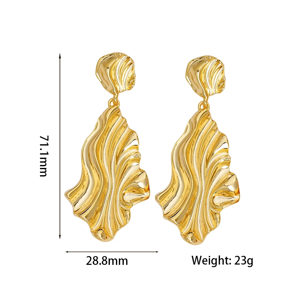 Stylish Industrial Gold Jewelry Earrings Pendant Alloy Material 18k Pvd Gold-Plated Waterproof Ear Studs 2024 New