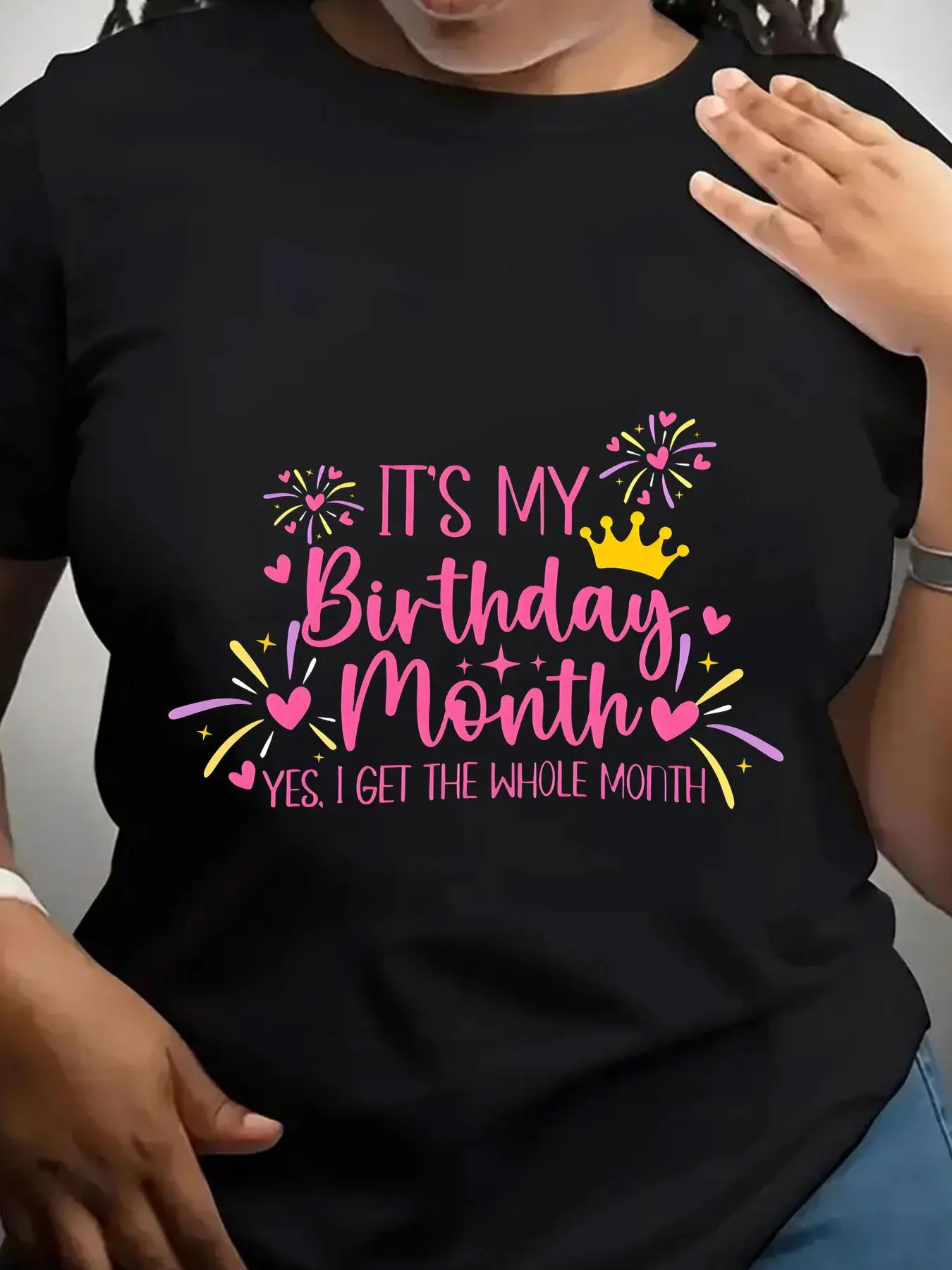 Women's Trendy Crew Neck T-Shirt Its My Birthday Month Yes Suitable for Casual Sportswear