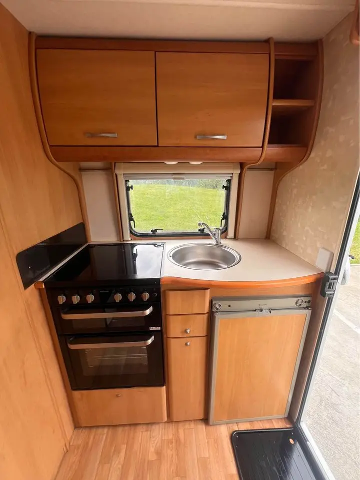 High-end RV Aluminum Cabinet High Strength and Durability Personalized Customization Motorhome