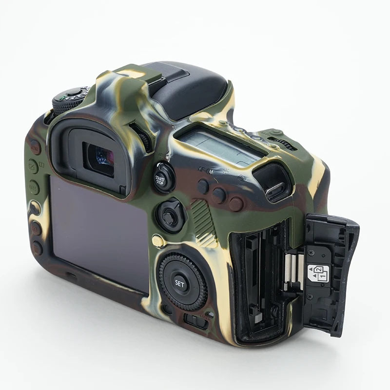 Canon EOS 7D Mark II ボディ（テレコンバーターオプション有） Canon EOS 7D Mark II ボディ（テレコンバーターオプション有）