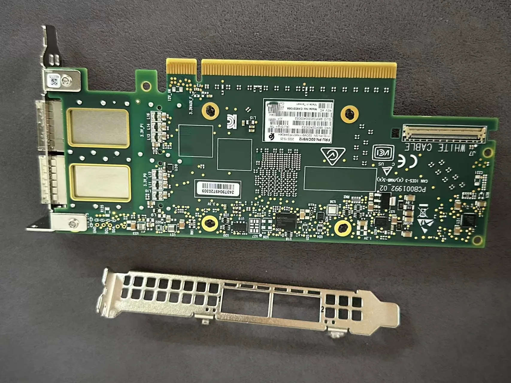 CX653106A connectx-6 100 gb/s 02CM912 pcie4 x16 sit' adaptér