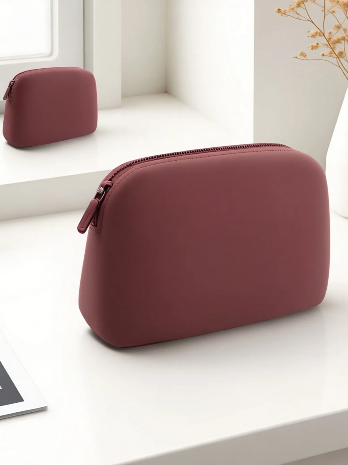 

Водонепроницаемая силиконовая косметичка, нетоксичная, без запаха, из пищевого силикона, новая однотонная косметичка, сумка для хранения белья