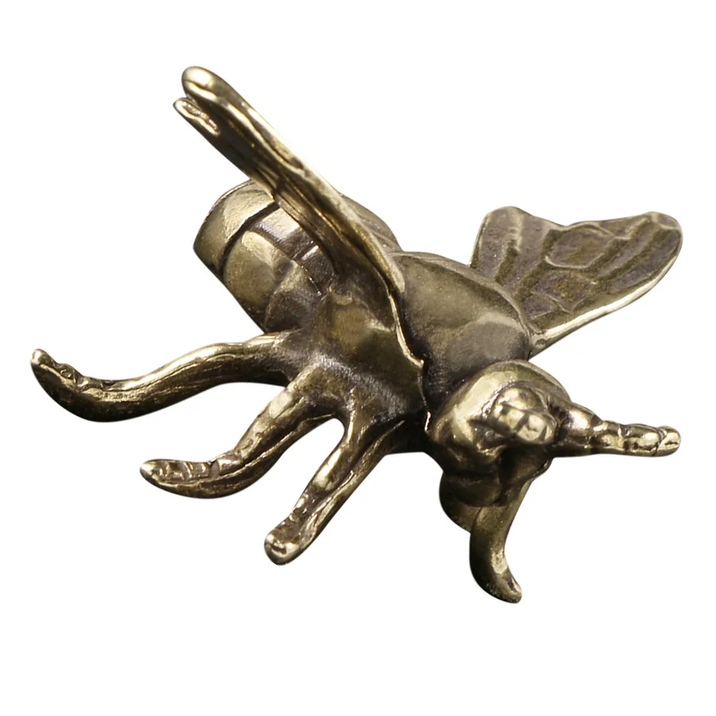 Brass Bee Decor Small Desktop Ornament Stylish Bee Shape Adornment for Car Desk Living Room Study Tabletop Indoor Decor Retro