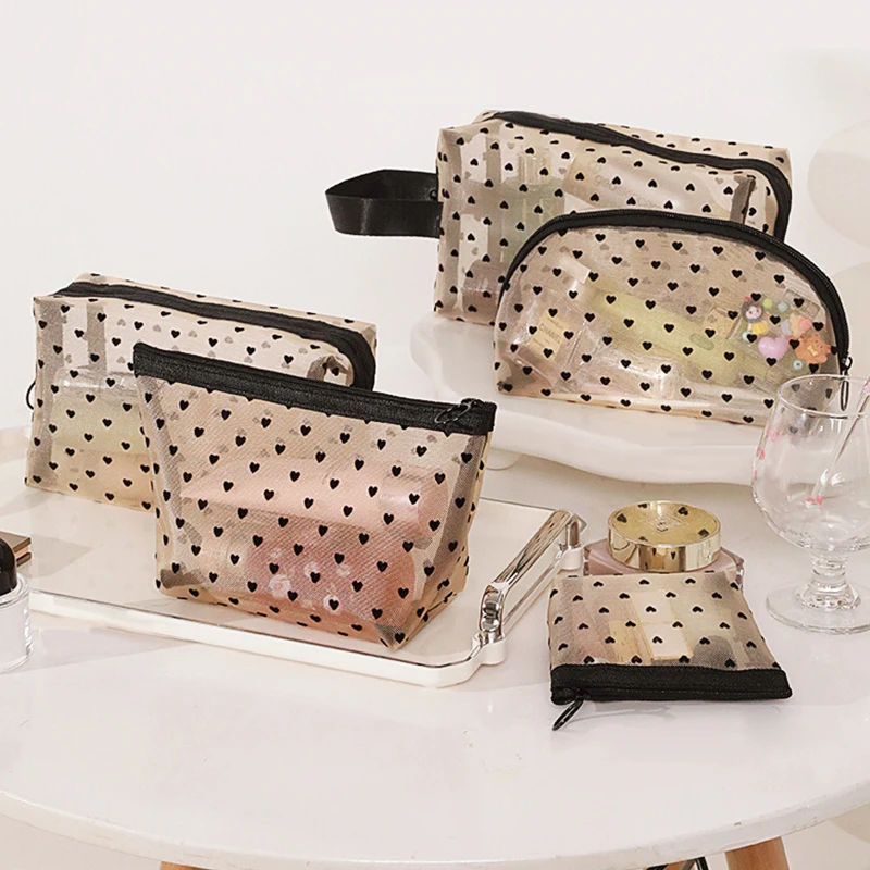 กระเป๋าแต่งหน้าตาข่าย 5 ชิ้น, กระเป๋าแต่งหน้ารูปหัวใจ, กระเป๋าเก็บของแบบถือ, กระเป๋าใส่อุปกรณ์อาบน้ำที่สะดวก