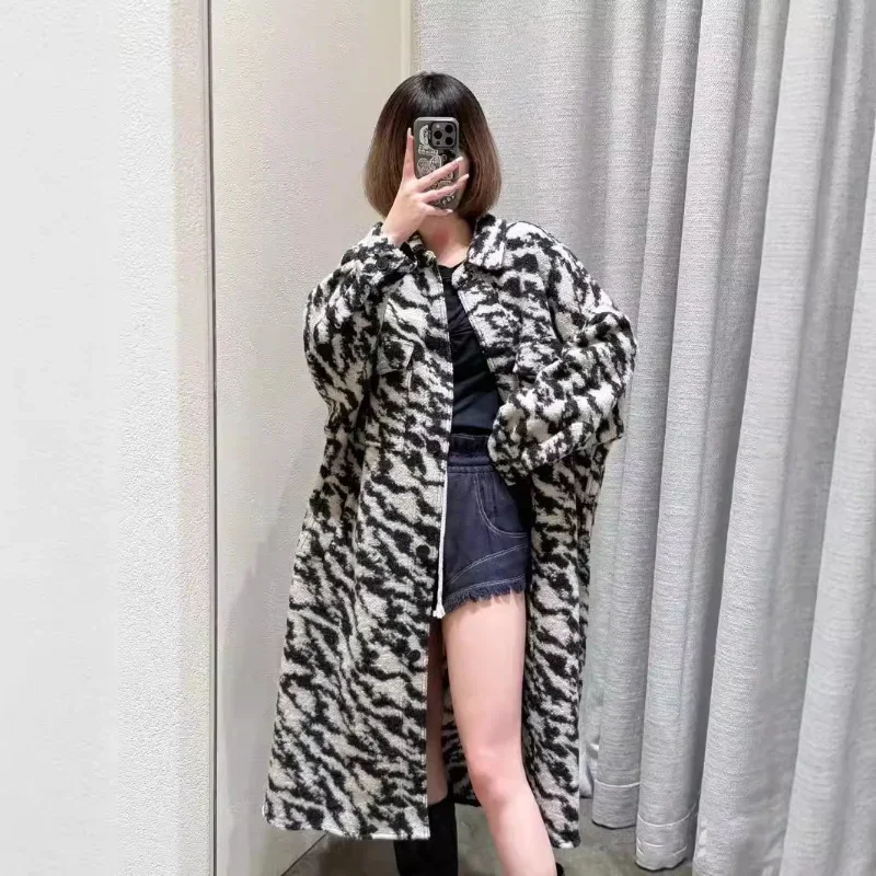 

Women 2024 New Autumn and Winter Classic Animal Print Lapel Single-breasted Long Coat Jacket