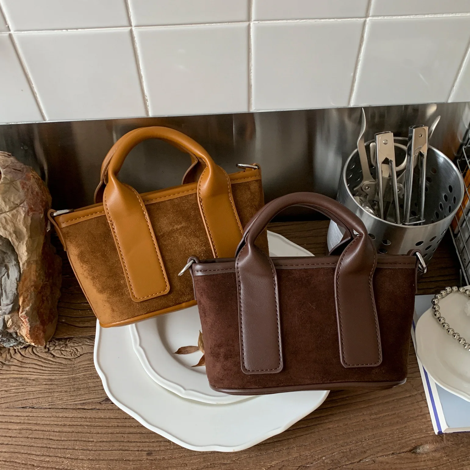

2025 autumn new suede matte small women bucket bag hand-held shoulder retro cross-body bag for women