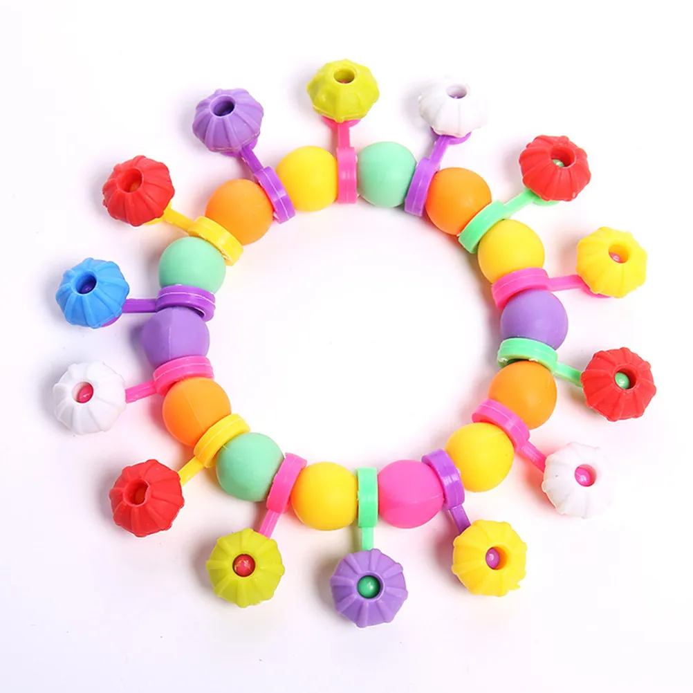 485Pcs Cordless Beads for DIY Jewelry Making Craft Set Random Colors Shapes Encourages Creativity Hand Eye Coordination