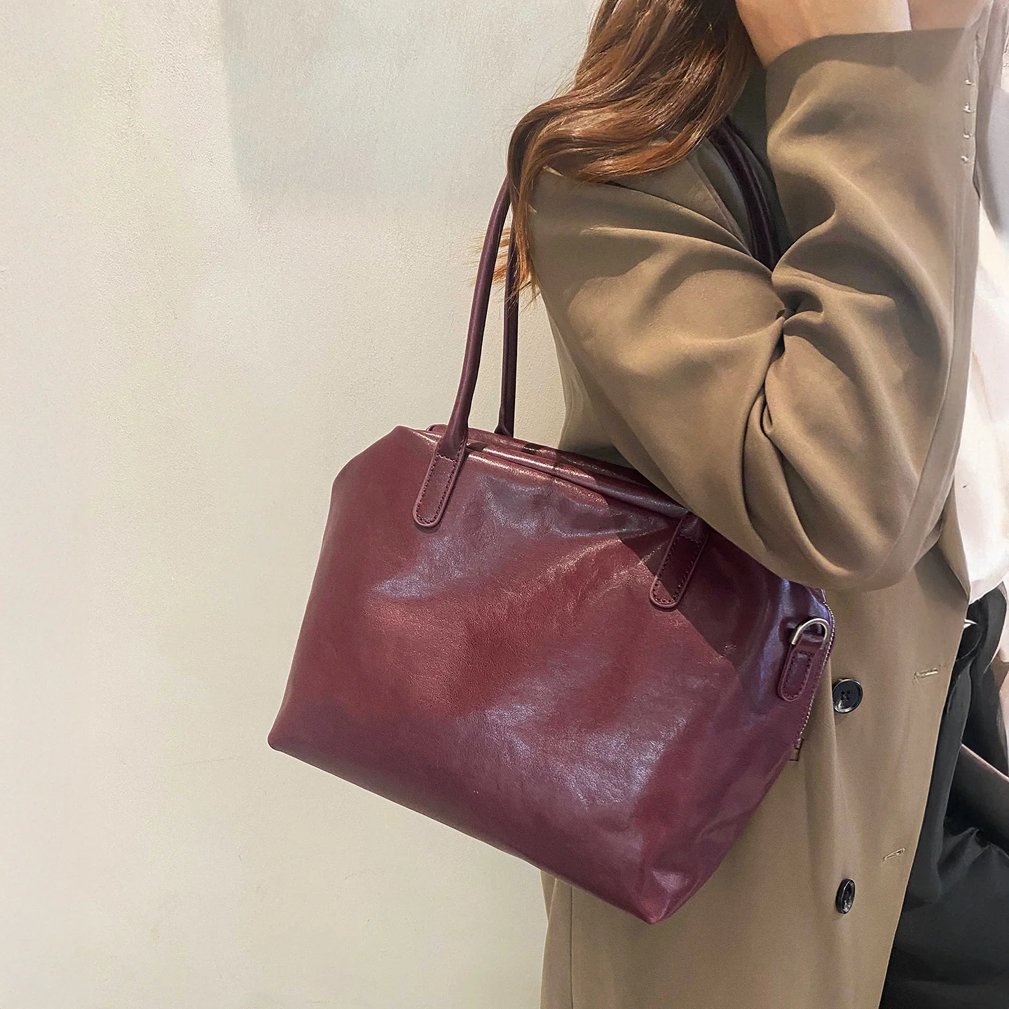 

Mendy Ladies bags Novelties High End Large Capacity Bowling Ball Tote Bag Shoulder Leather Handbag Designer Fashion for Women