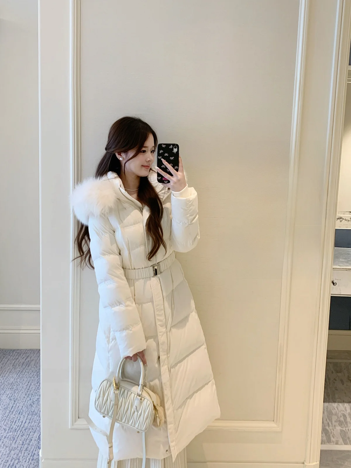 

Женский пуховик Rosewth с длинным меховым воротником, корейский стиль, приталенный, с высокой талией, утепленный пухом