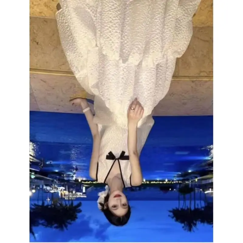 Exuding Goddess-like Elegance High Appearance Level  A White Dress with The Air of A French Socialite in The Upper Class Summer
