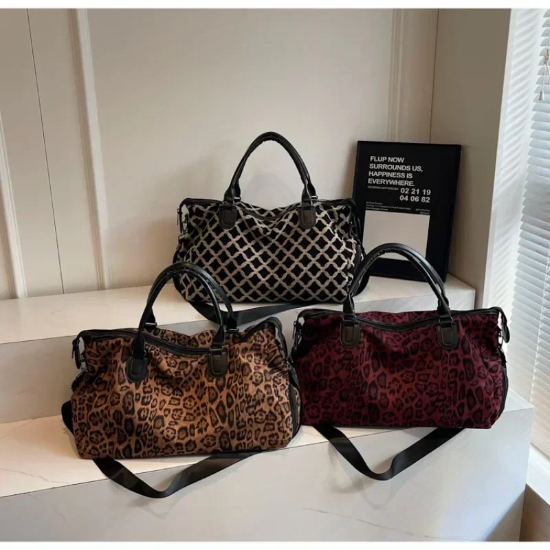 2024 Hot Trendy Leopard Personality Travel Shoulder Bags Large Capacity Dry and Wet Separation Super Cool Tote Bags dla kobiet