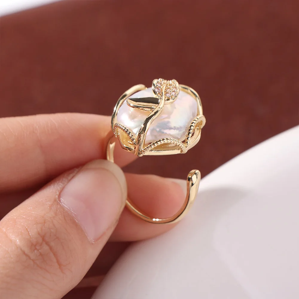 Kreativer Barock-Perlen-Öffnungsring mit Strass-Ranken, Damenschmuck, goldener, übertriebener, unregelmäßiger Perlenring für Damen – Detail 2