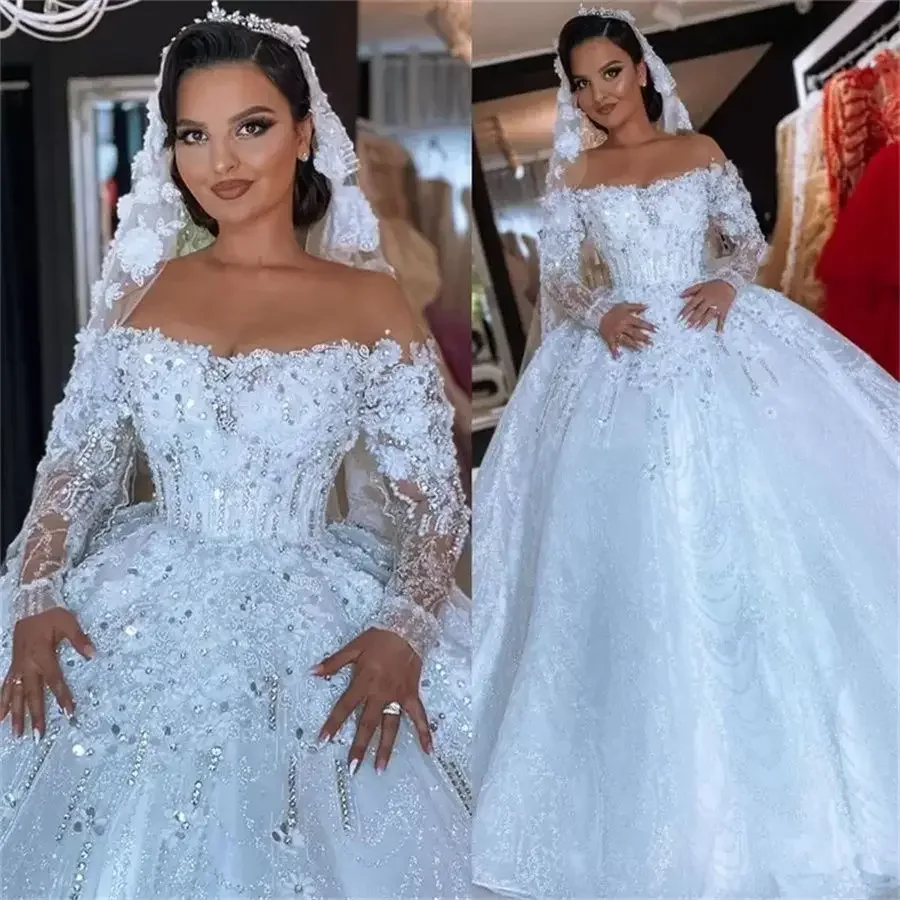 

Customized Plus Size Ball Gown Wedding Dress Luxury Long Sleeves Crystals Lace Bridal Vestidos De Novia Bride