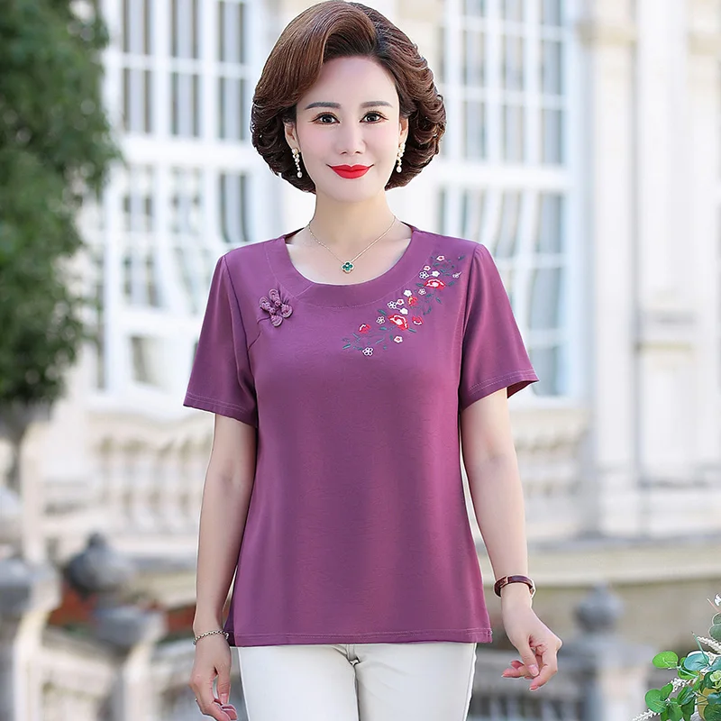 Summer Women\'s Tshirts Loose Cotton embroidery Short Sleeve T-shirt Casual  Middle-aged mother T-shirt