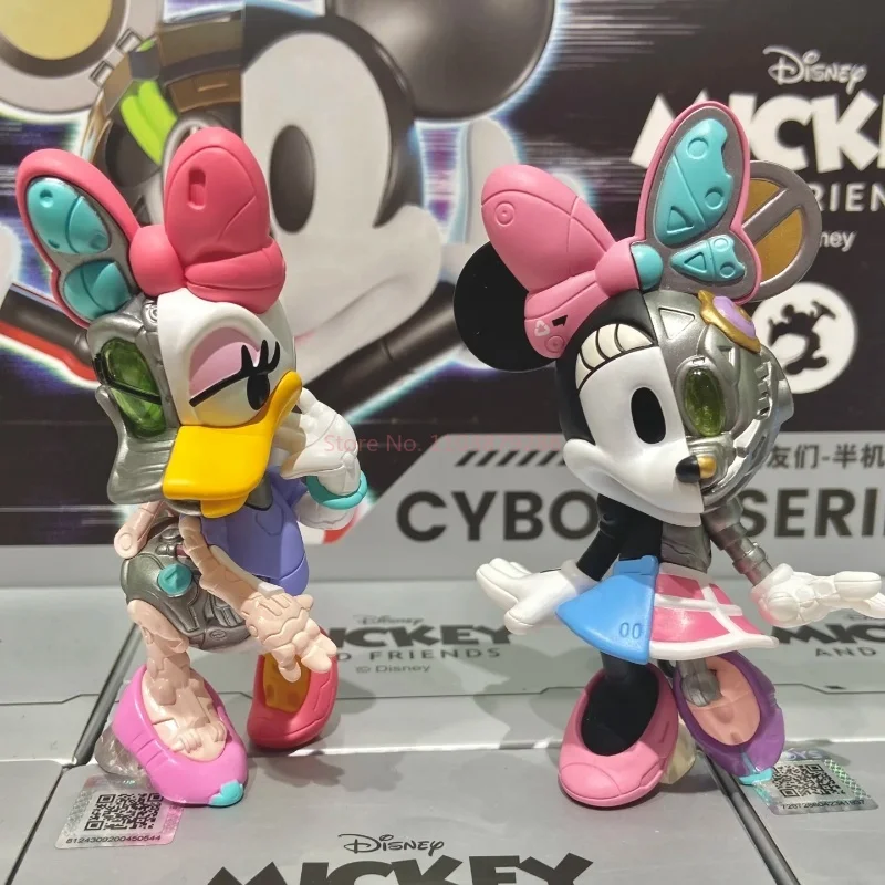 Nieuwe Disney Mickey En Vrienden Cyborg Serie Blinde Doos Donald Duck Pluto Mickey Semi-Mechanisch Model Schattig Anime Figuur Kids Cadeau