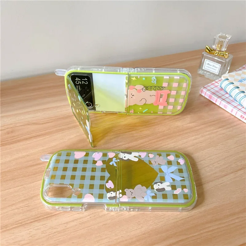 Bonita funda de teléfono verde a cuadros con perro para Samsung Galaxy Z Flip 6 5 4 3, funda trasera protectora para ZFlip4 ZFlip5 ZFlip6