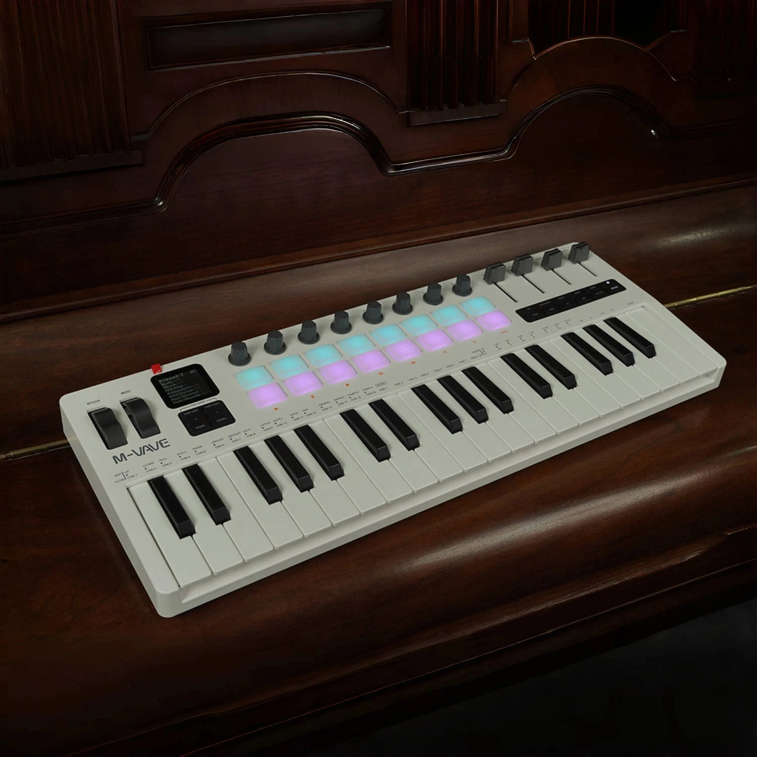 M-VAVE SMK-37 Pro 37Key MIDI تحكم لوحة المفاتيح المدمج في المركب 16 منصات RGB بلوتوث اللاسلكية لاستوديو إنتاج الموسيقى