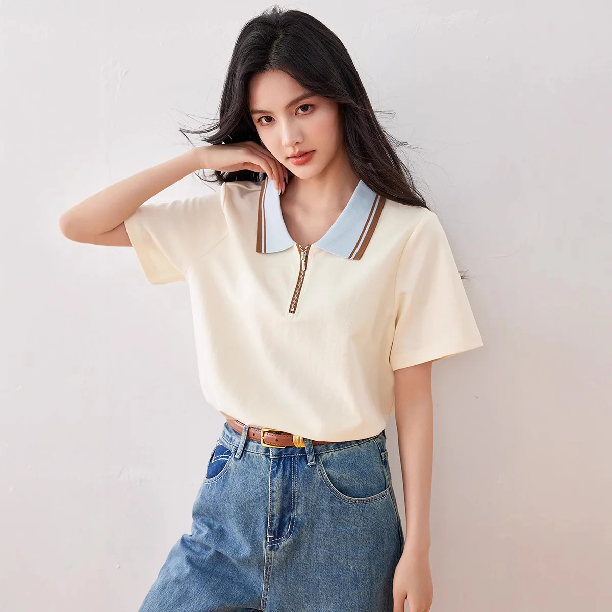 

Color blocking fashion splicing half zipper POLO collar short sleeved T-shirt for women 2025 summer new loose and chic top