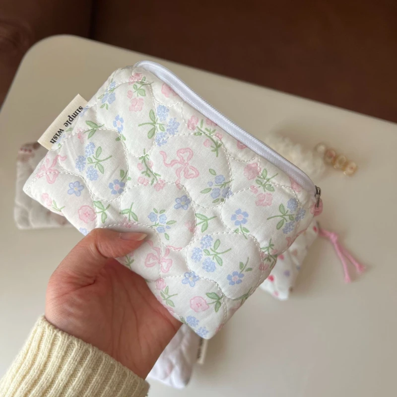 Damen Mini Tragbare Kosmetiktaschen Niedliche Make-up-Tasche Münzbörse Kartenhalter Geldbörse Kosmetik-Lippenstift-Organizer Reißverschlusstasche