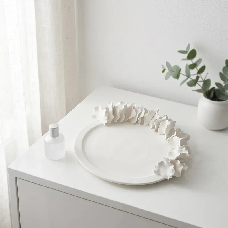 Ceramic flower plate abstract geometric flower ware simple living room entrance hotel jewelry ornament minimalist white