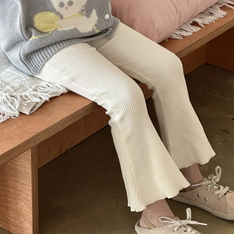 여아용 통기성 댄스 바지, 신축성 허리와 세련된 프릴 디자인으로 아늑한 데일리 아이템 여아용 통기성 댄스 바지, 신축성 허리와 세련된 프릴 디자인으로 아늑한 데일리 아이템