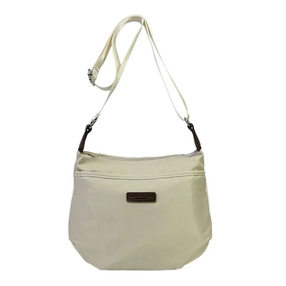 

All-match Quick-dry Nylon Shoulder Bag Harajuku Pendant Men Crossbody Bag Solid Color Casual Mobile Phone Pack Travel