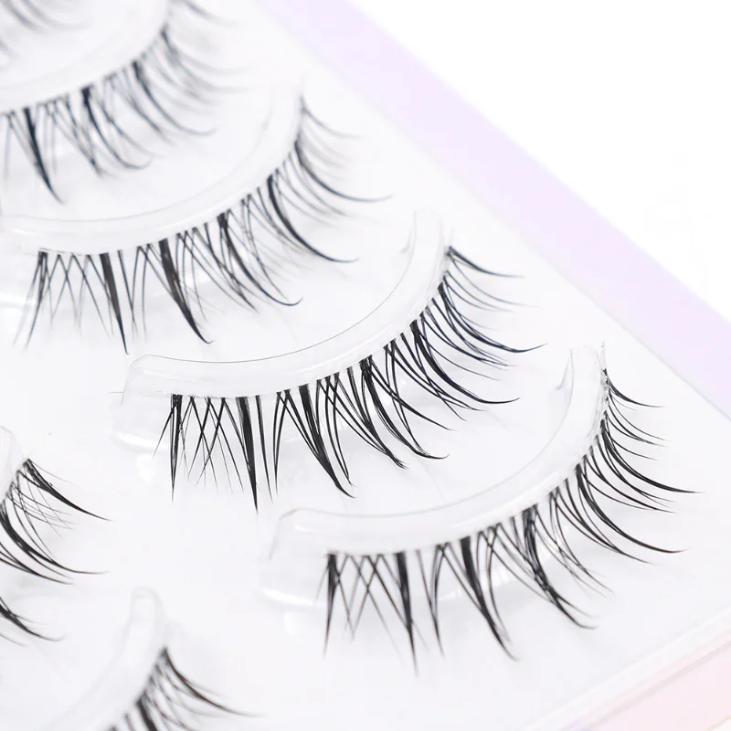 Natural Manga False Eyelash 3/5 Pairs Soft Long Thick Wispy Fluffy V Shaped Eyelashes with Eyelash Tweezer Cosplay Eyes Makeup