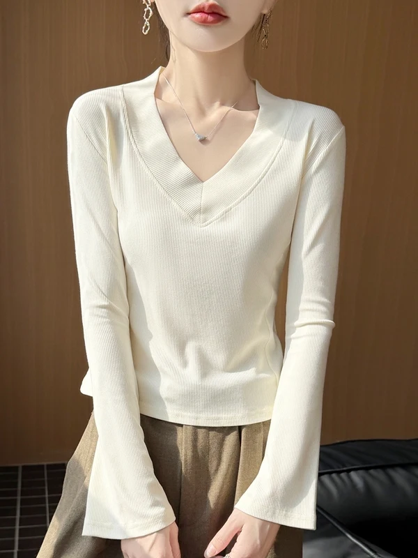 

Spring 2026 Women's Slim Fit V-Ne Knitwear Long Sve Large Collar Base irt Top Faionable Casual Comfortable Breathable