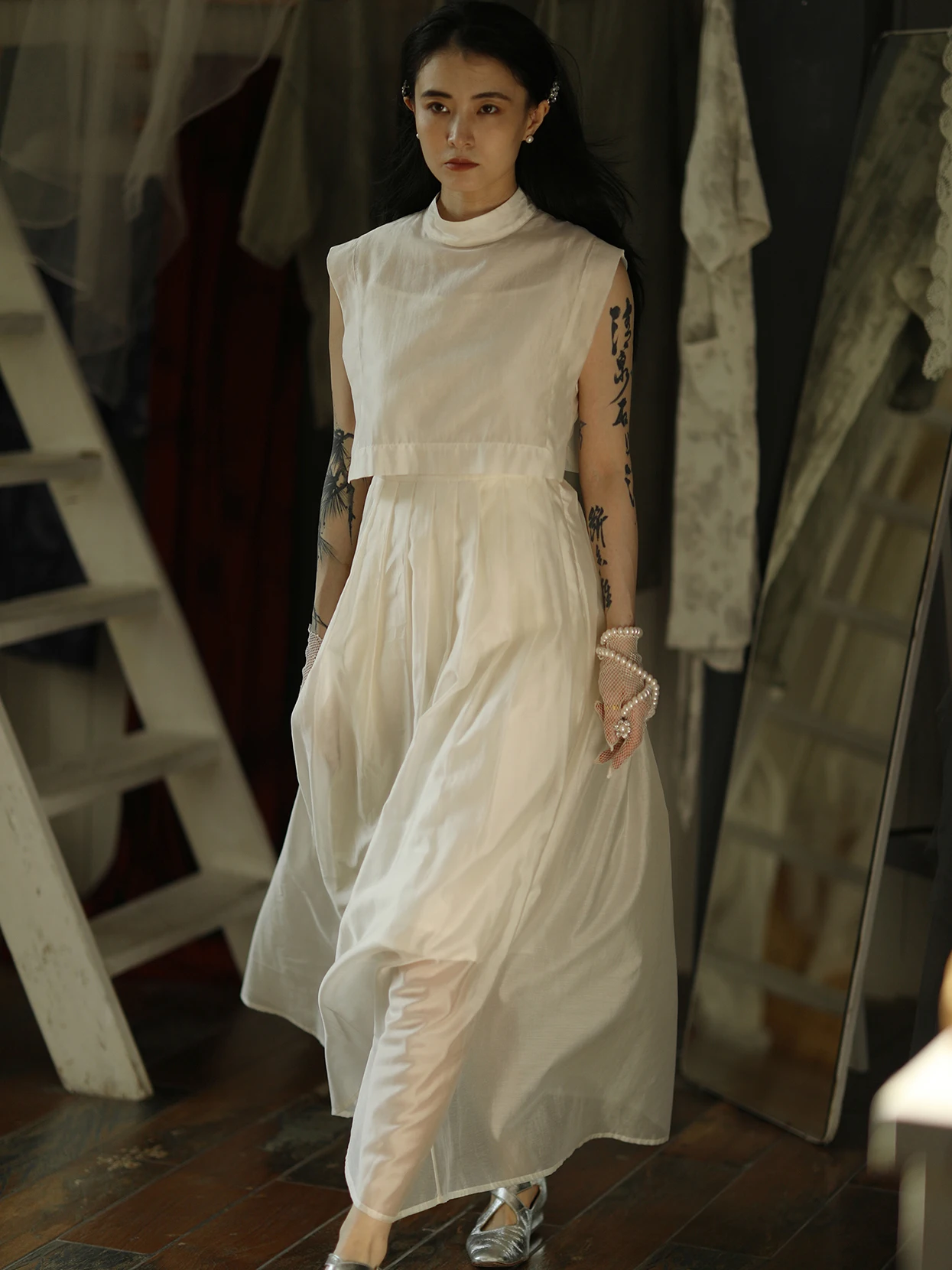 

Изысканное вечернее платье Ele Fairylike Ninth Cloud Night Banquet Flowing White Dr, создающее ощущение роскоши, для повседневных церемоний и легких торжественных мероприятий.