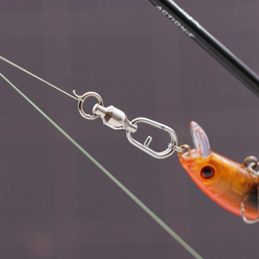 FishTrip Fishing Snap Swivel Ball Bearing Swivel Clip Heavy Duty Saltwater Swivel with Carabiner Stainless Steel Squid Swivel