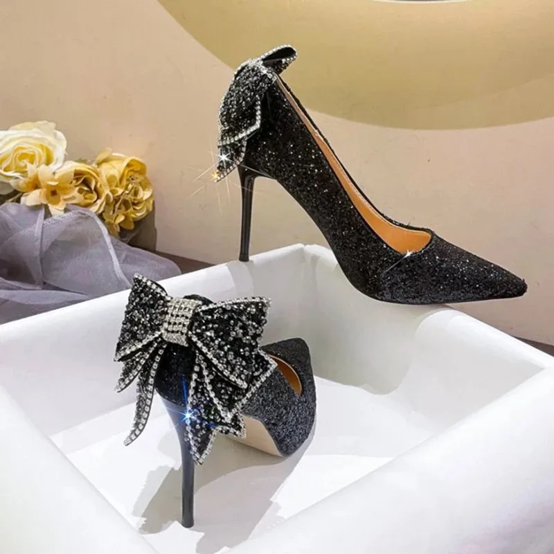 Bombas de tacón fino con lazo brillante para mujer, zapatos de fiesta de cristal sin cordones ostentosos, Sexy, Punta puntiaguda, tacones altos con purpurina