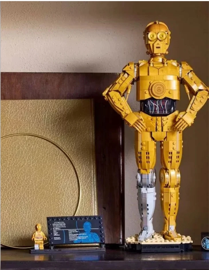 

2025 Moc 1140pcs Star Battle C-3PO Droid Figure Action Model Building Blocks Bricks Diy Assembly Education Toys for Kids Gifts