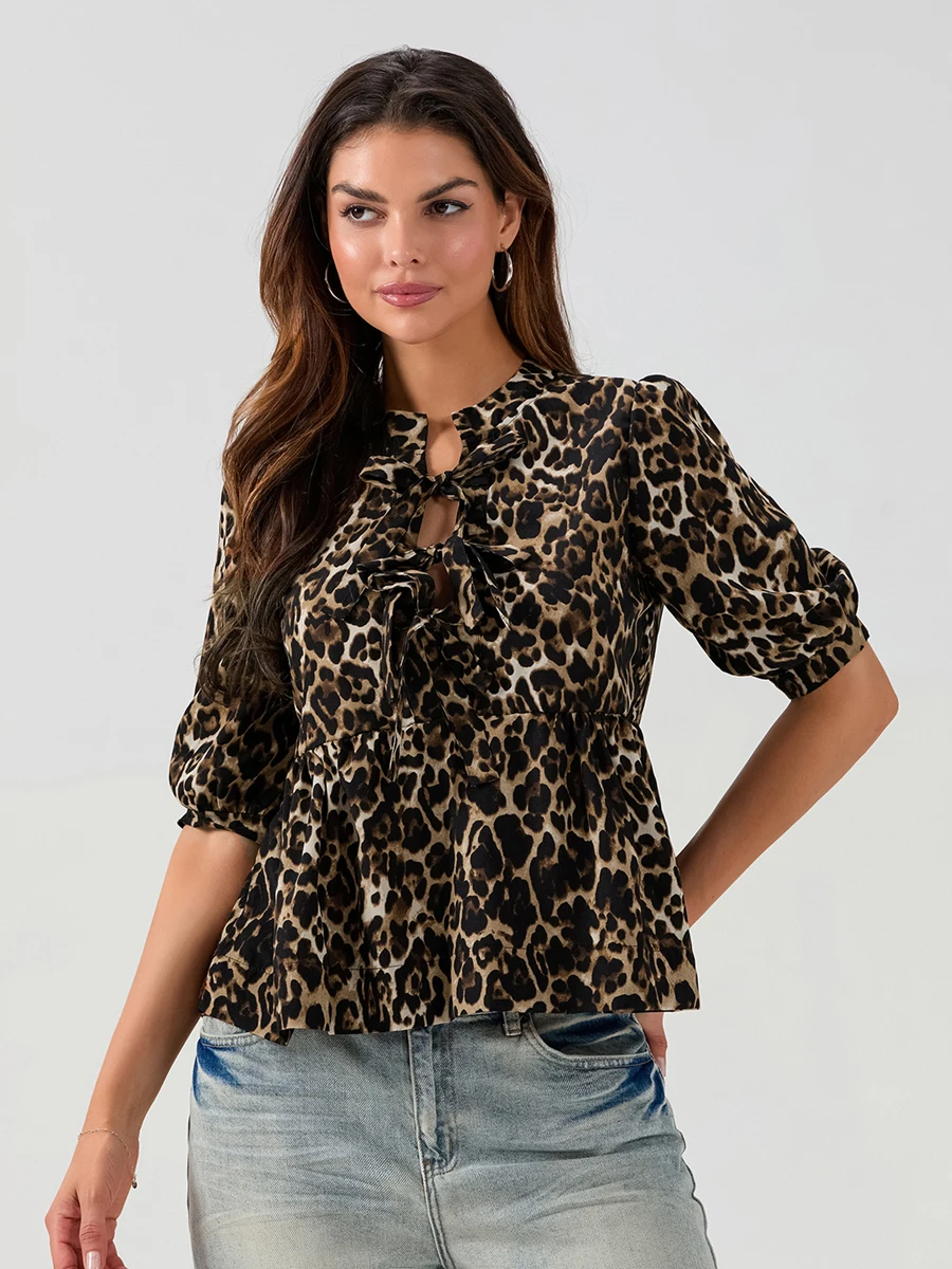 

Женская блузка, стильный топ с открытыми плечами и цветочным принтом, повседневная футболка, модная уличная одежда, летняя одежда, модный вид