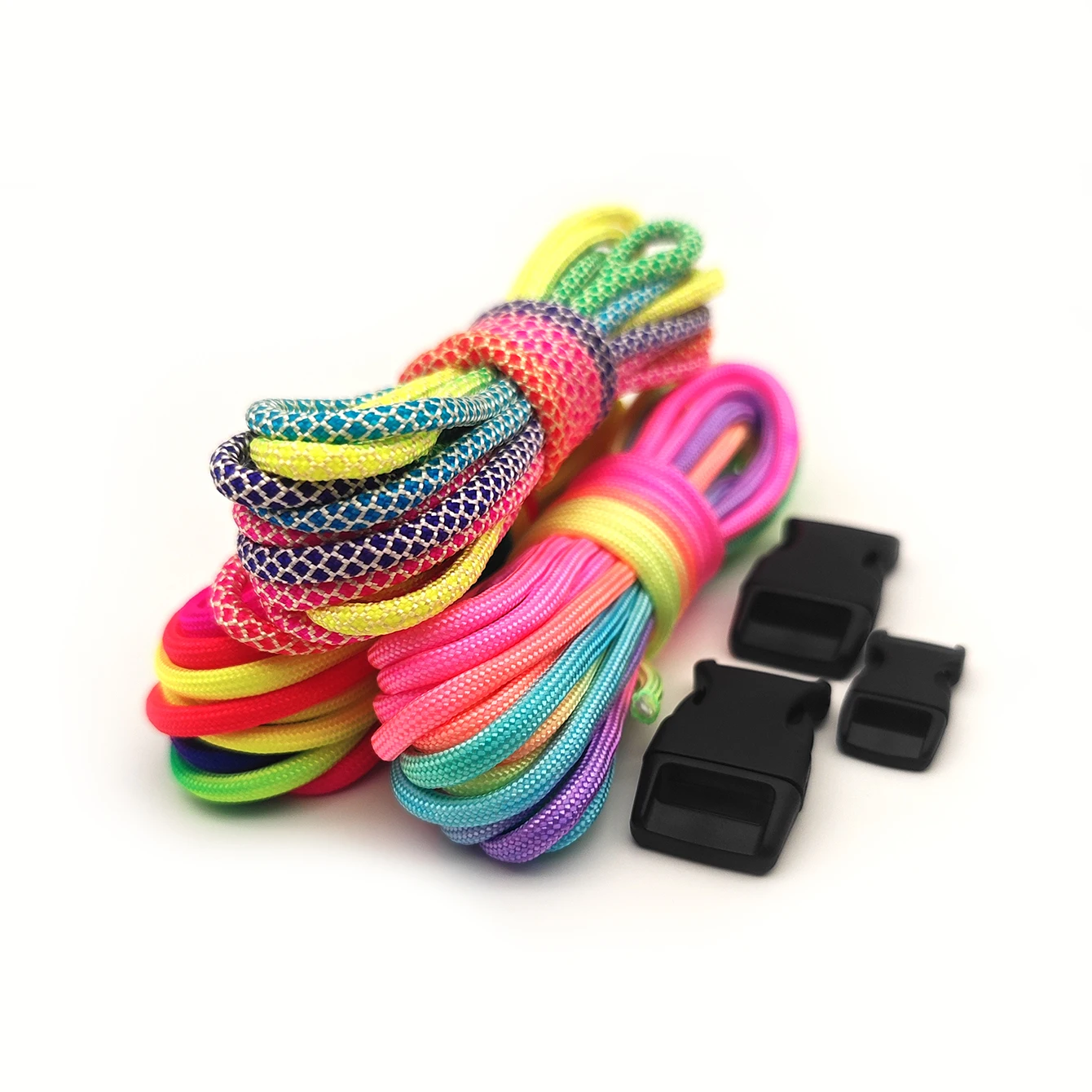 3 Stück 3 m Regenbogen-Paracord mit 3 Kunststoffschnallen, perfekt für Outdoor-Aktivitäten, DIY-Projekte und Haustierzubehör