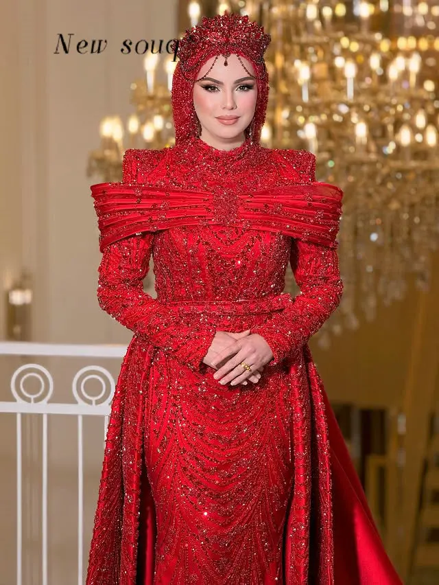 

Элегантные красные мусульманские вечерние платья с высоким воротом и длинными рукавами 2026 года, индивидуальный пошив, состоящие из двух частей, с обильной вышивкой бисером, для официальных мероприятий, свадеб и выпускных вечеров