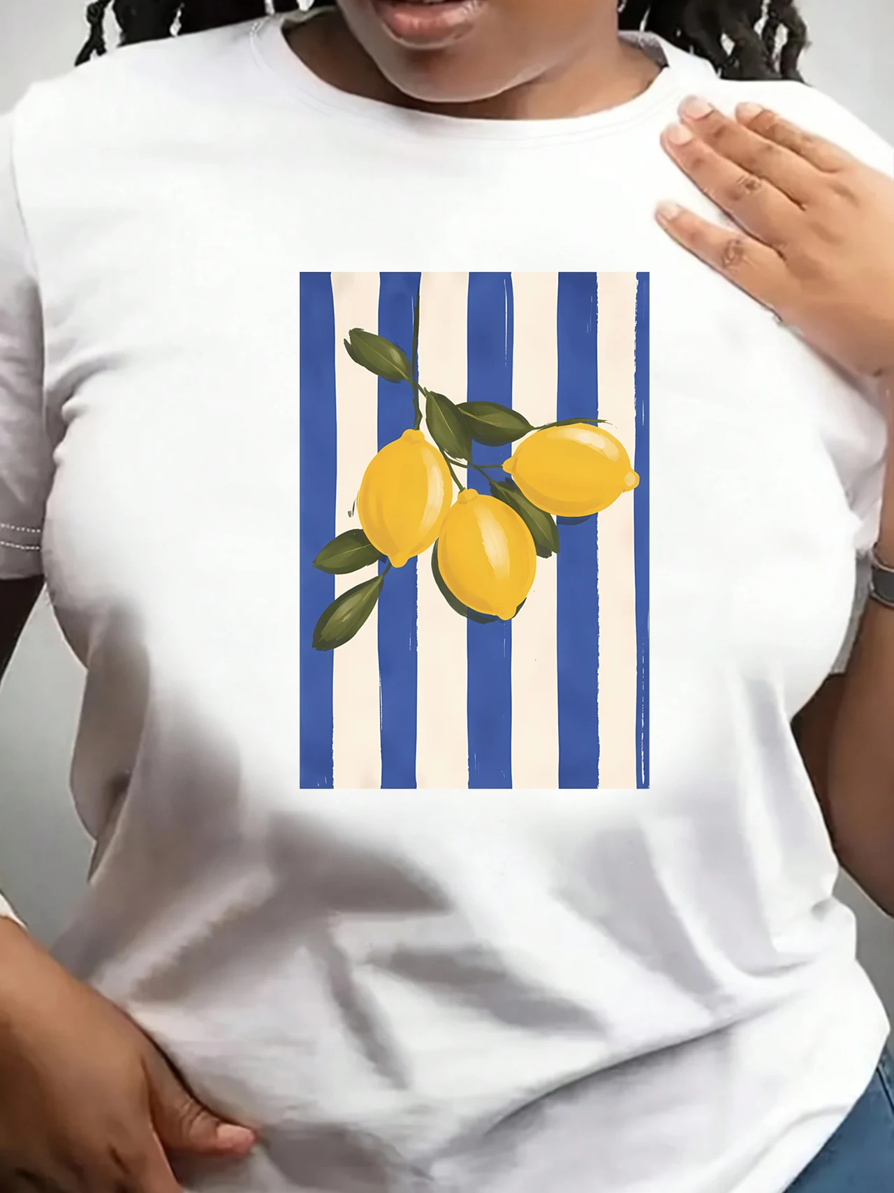 

【ZXH11116】Женская футболка больших размеров с круглым вырезом и принтом в полоску и лимоны, летняя повседневная футболка с короткими рукавами, универсальная, в уличном стиле