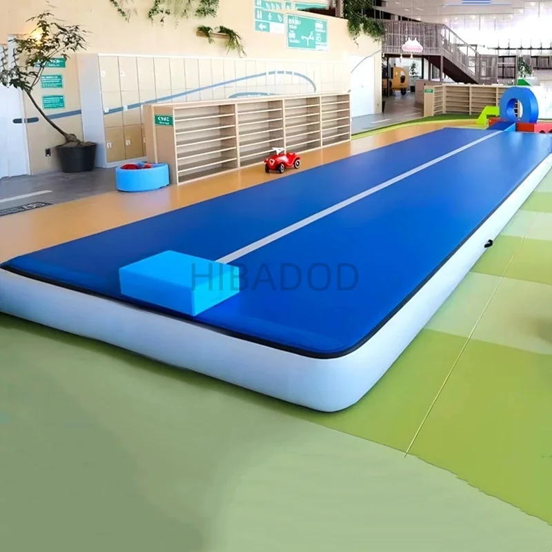 HIBADOU 12x2x0.2m Opblaasbare Lucht Gymnastiek Mat Opblaasbare Vloermatten Trainingsmat Tumbling Mat met Elektrische pomp