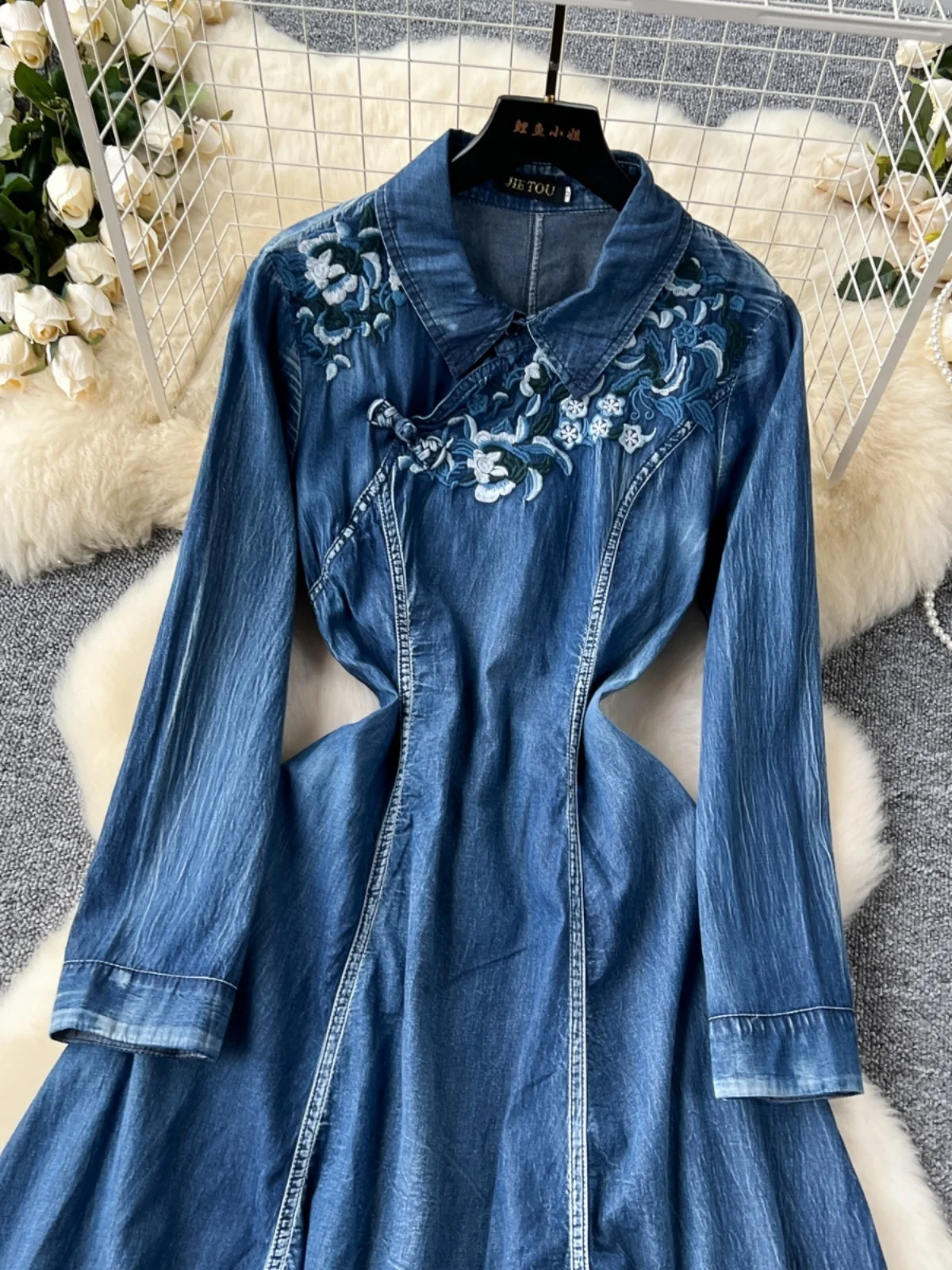 Chinese Style Denim Jeans Embroidery Dress Women Polo Collar Button Retro Distressed Long Sleeve Midi Vestidos Office Lady