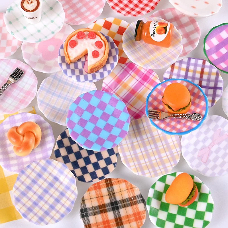 10pcs Mini Resin Food Dishes Tableware Miniature Doll House Accessories Dollhouse Trays Plates Doll Kitchen Toys