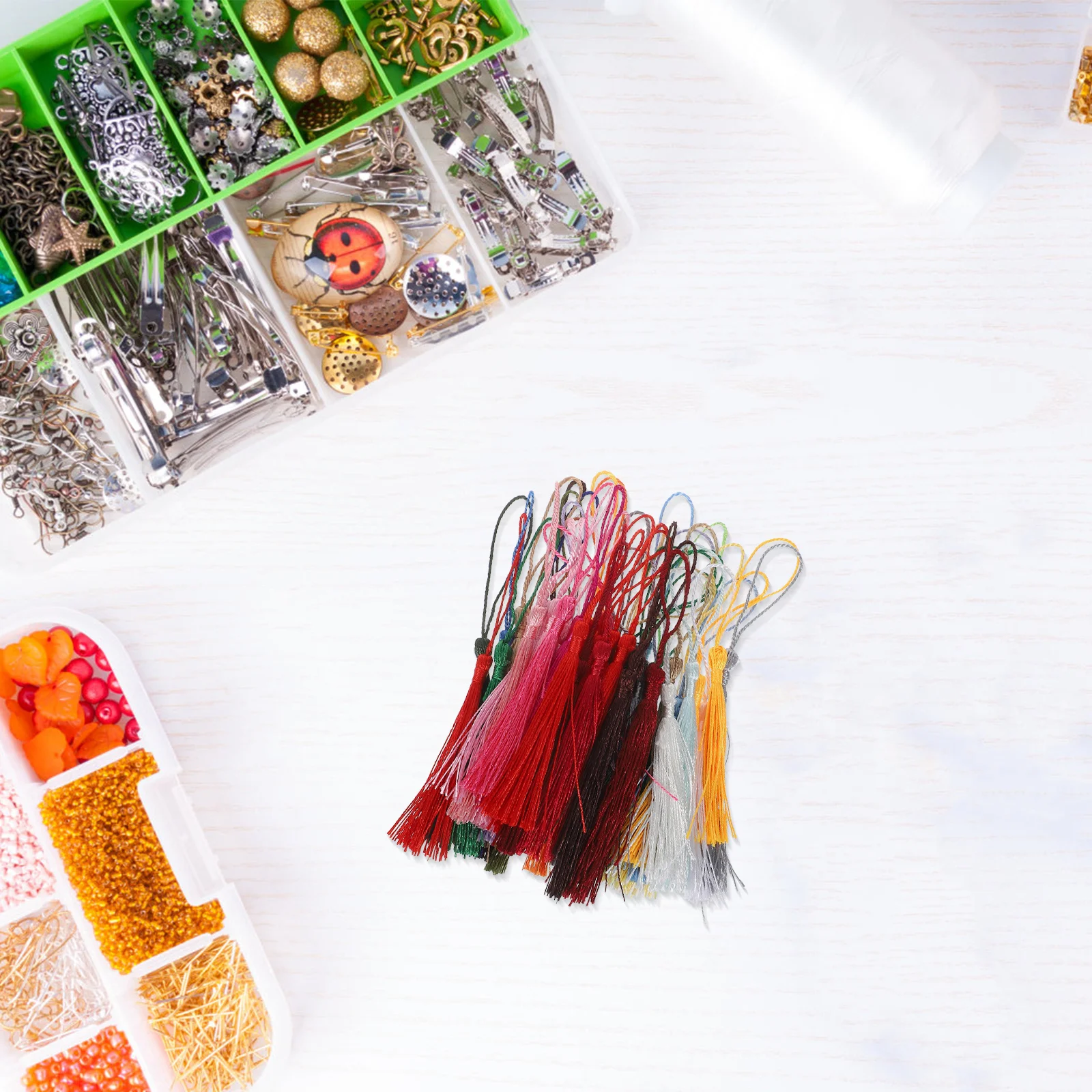 

50Pcs Chinese Colorful Knot Tassel Handmade Decorative Tassels for Necklace Earrings Bracelet DIY Jewelry Making Kit