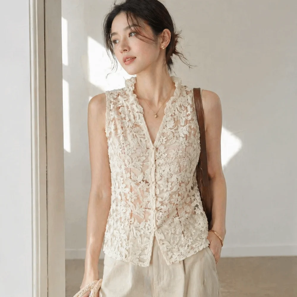 Fashion V-neck Floral Mesh Shirt Sleeveless Button Front Lace Embroidery Tops Transparent Elegant Lace Tank Top Shopping