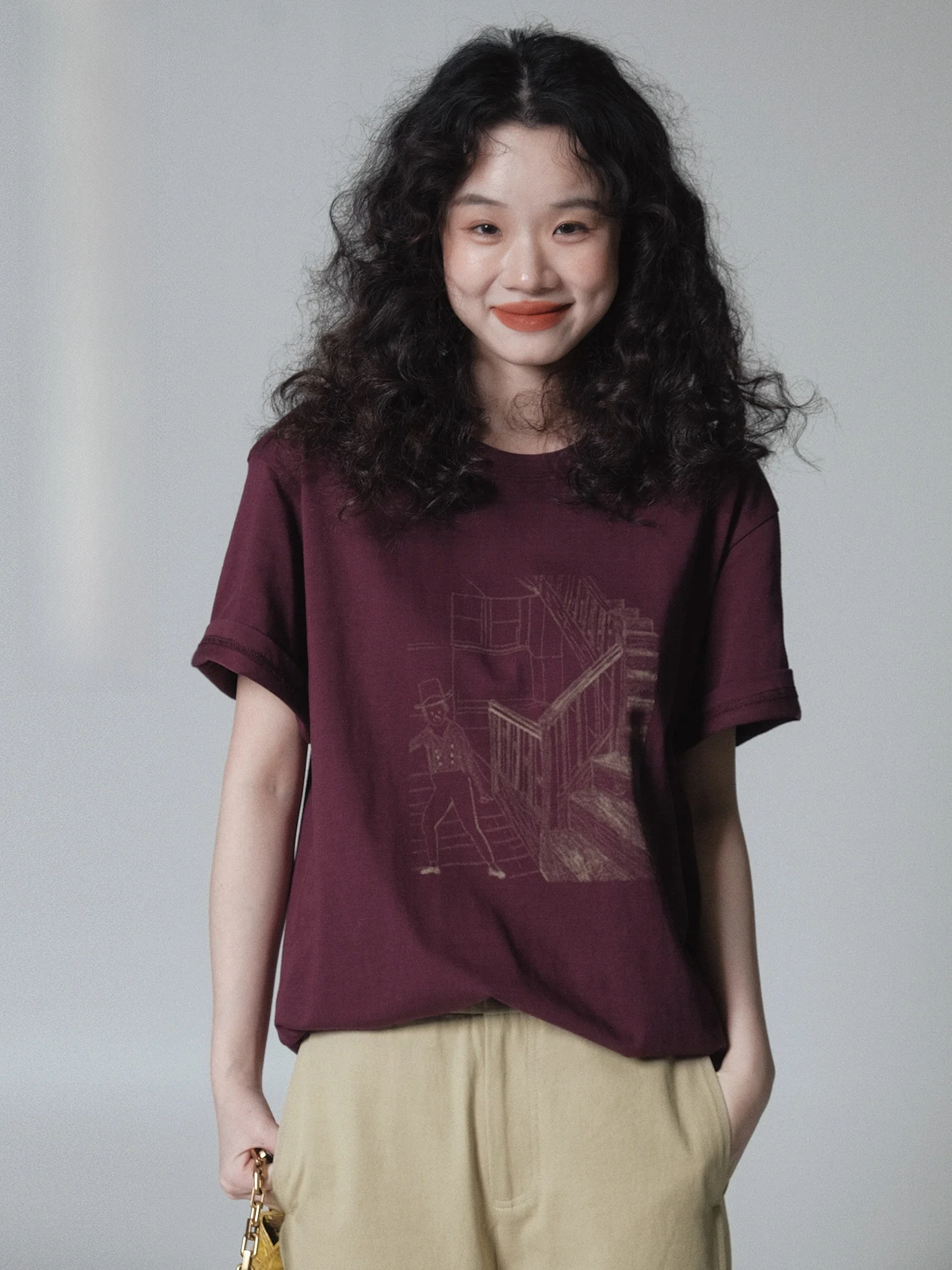 

Футболка Ivy Yang с круглым вырезом и коротким рукавом, с принтом снежинок, повседневный топ из хлопка, женская модная одежда, весна 2026, свободный крой, хлопок, пол...