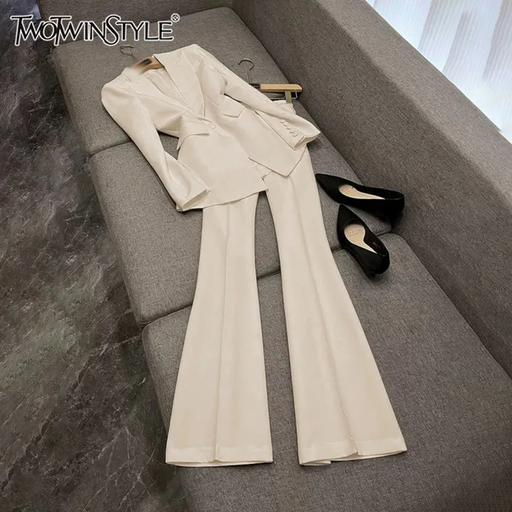 

TWOTWINSTYLE Solid Temperament Two Piece Sets For Women Lapel Long Sleeve Top High Waist Pants Casual Set Female New KSE547213