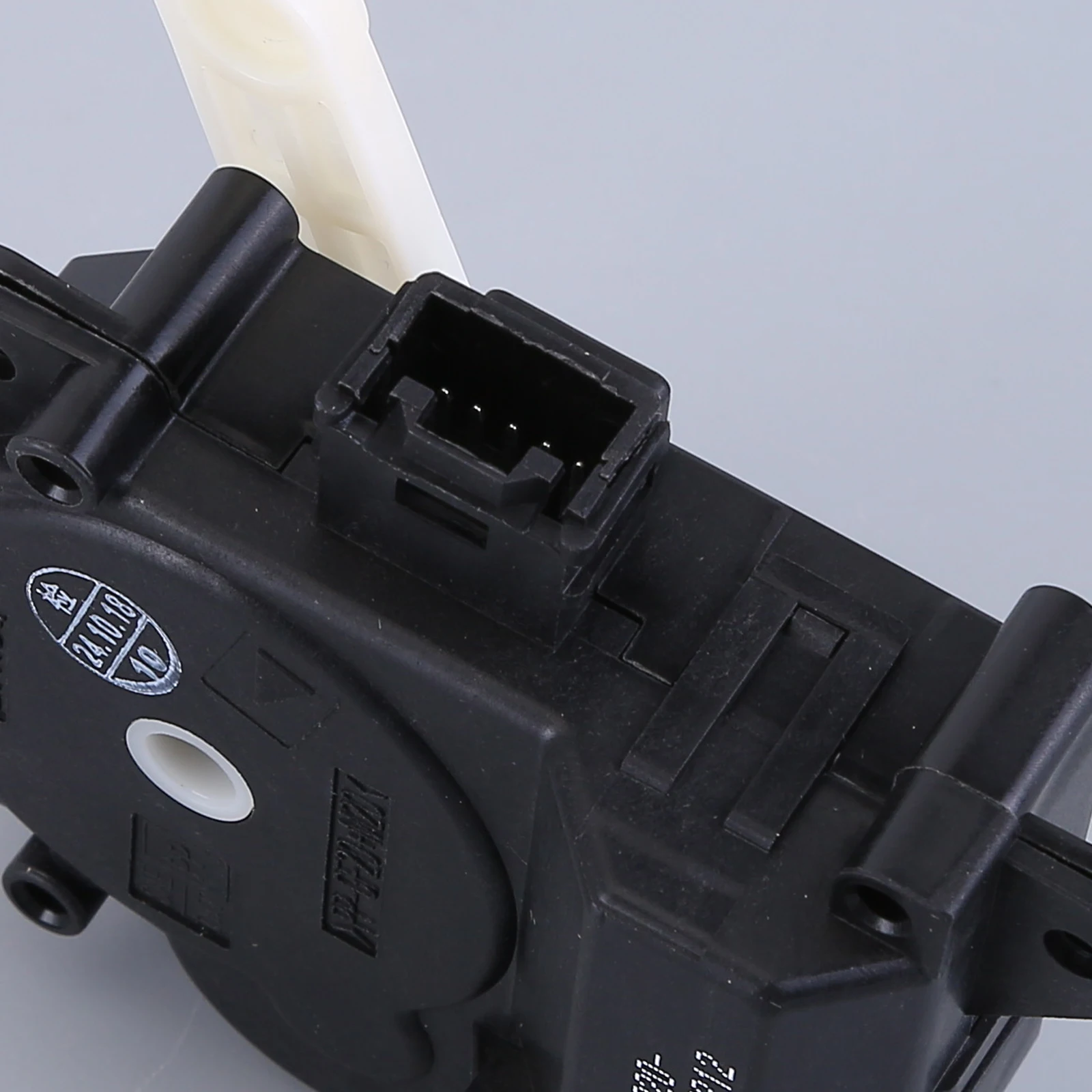 HVAC Heater Blend Door Actuator Compatible for Sienna 2004-2010 Replaces 87106-08070