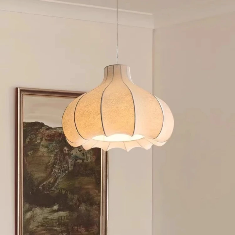 Modern Wabi Sabi Silk Silk Fabric Ceiling Pendant Lamp for Restaurant Dining Table Island Bedroom Home Suspension LED Lustre