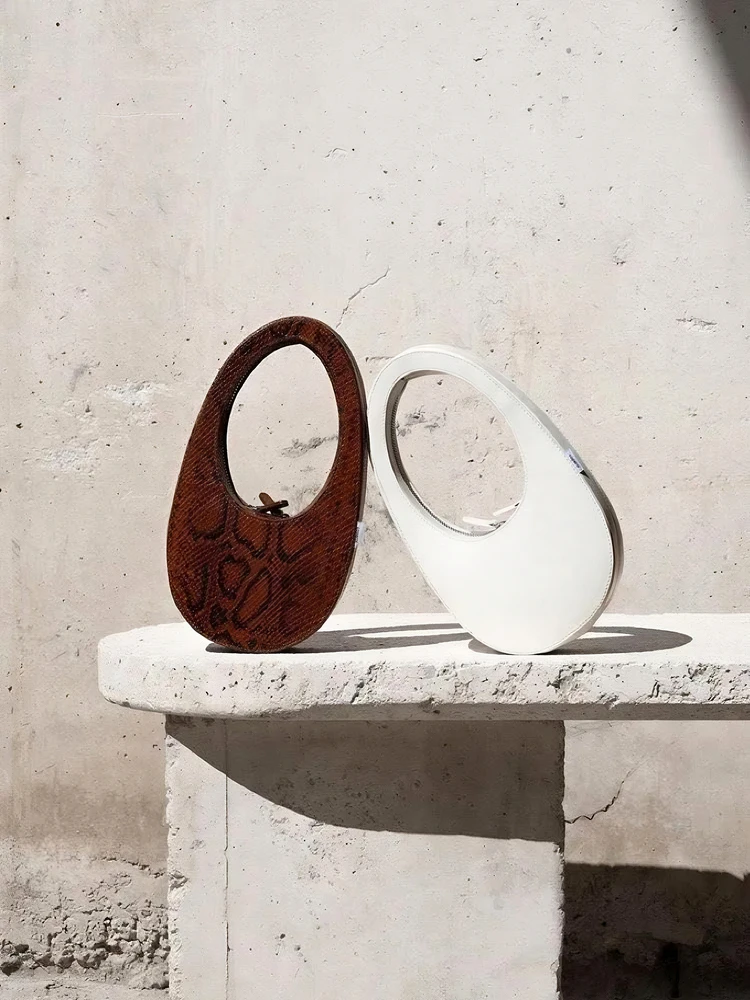 

7x7 Unique Design Handbag Copern Oval ape Egg Form f Moon Women's Purse Faionable Briti Sle Handheld ell Bag